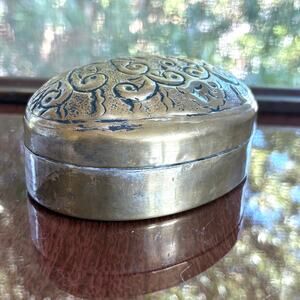 Vintage Brass Tone Trinket Box India Etched Floral Oval Box